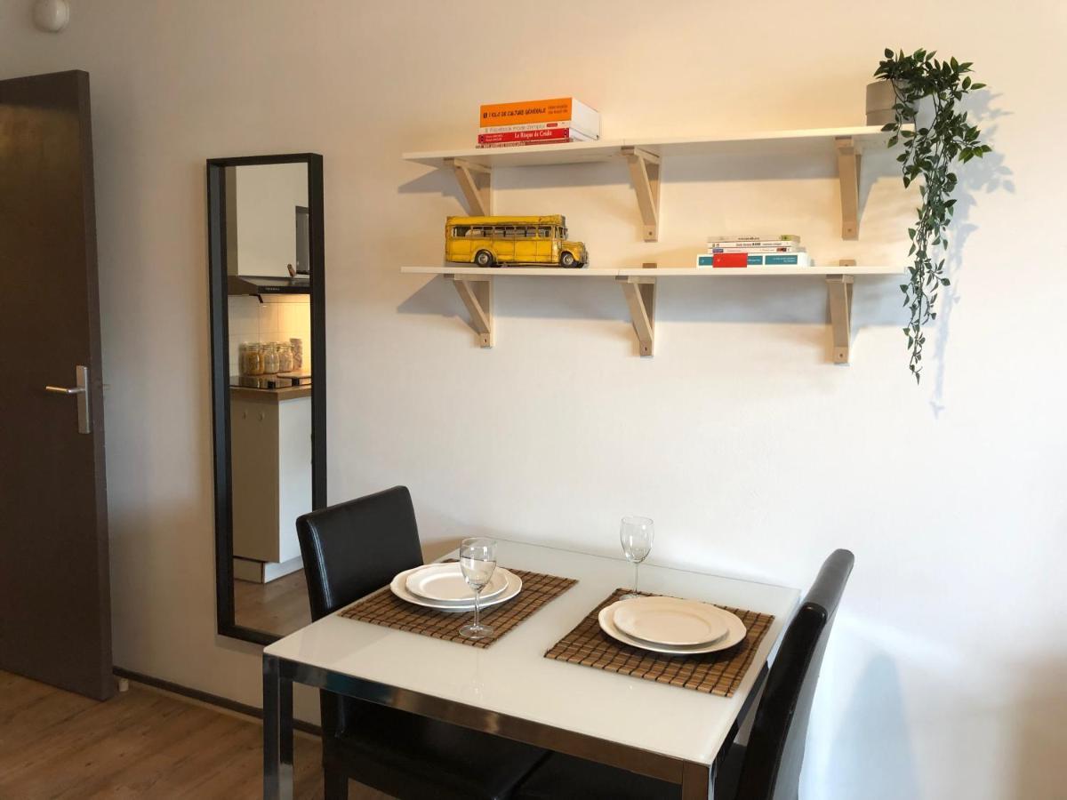 Studio Avec Balcon & Parking Gratuit - Tours Gare 外观 照片