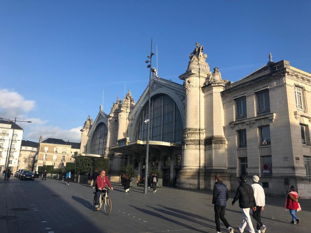 Studio Avec Balcon & Parking Gratuit - Tours Gare 外观 照片